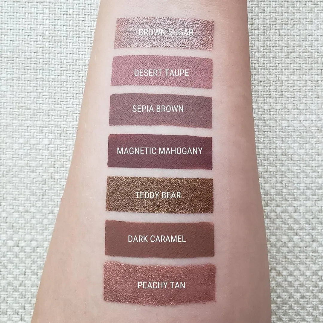 Aromi Metallic Liquid Lipstick | Chocolate Brown, Mahogany Bronze, Shimmery Finish, Vegan, Cruelty-free, Long-Lasting, Waterproof, Handmade (Teddy Bear)