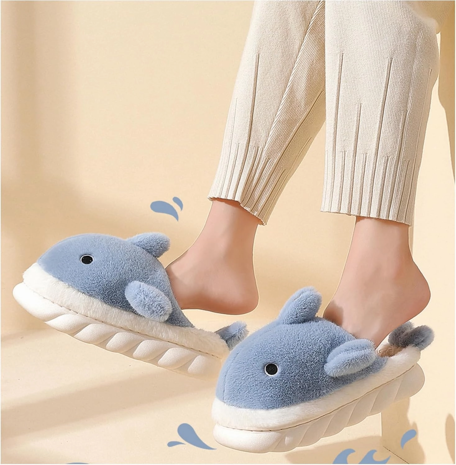 Baiyuruodie Cartoon animal shark cotton slippers, winter indoor and outdoor women's slippers, holiday gifts