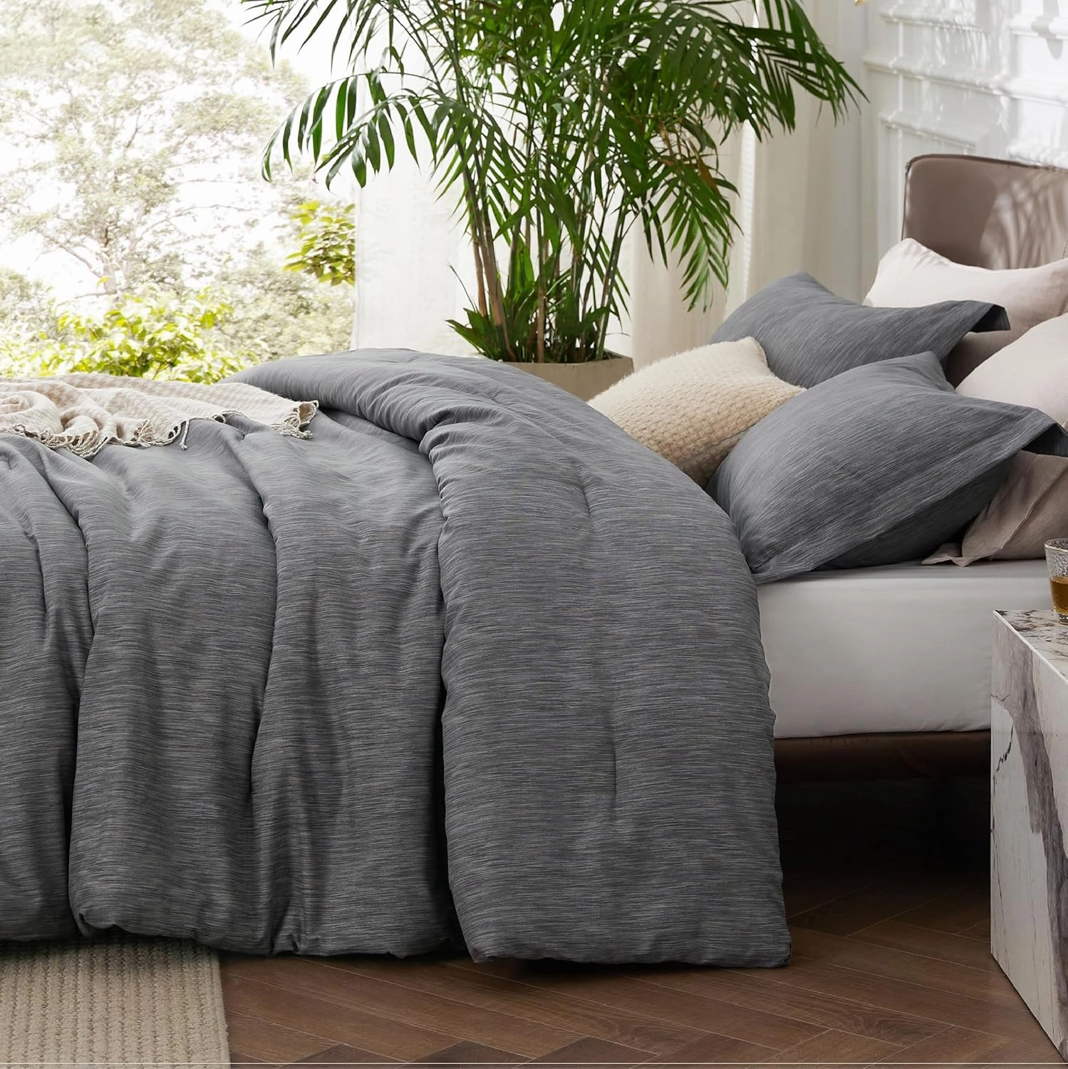 Bedsure Queen Comforter Set - Dark Grey Soft Bedding for All Seasons, Cationic Dyed Bed Set, 3 Pieces, 1 Queen Size Comforter (90"x90") and 2 Pillow Shams (20"x26" 2")