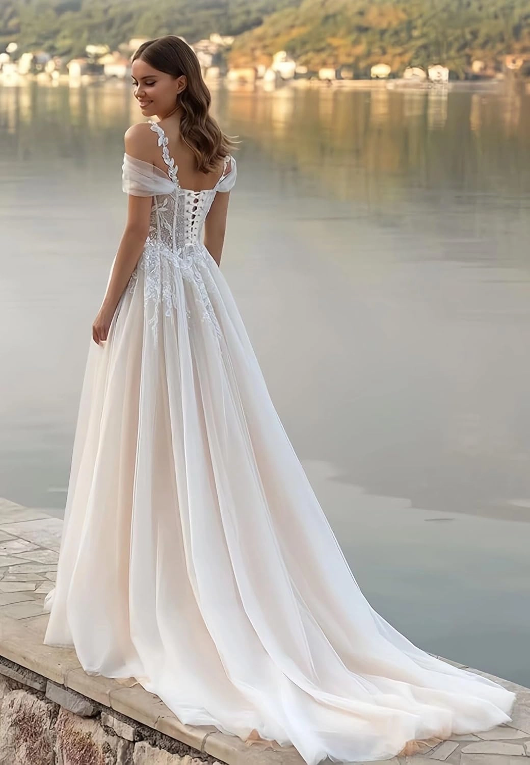 Boho Off Shoulder Tulle Wedding Dresses for Bride Lace Applique Long Train Bridal Gowns