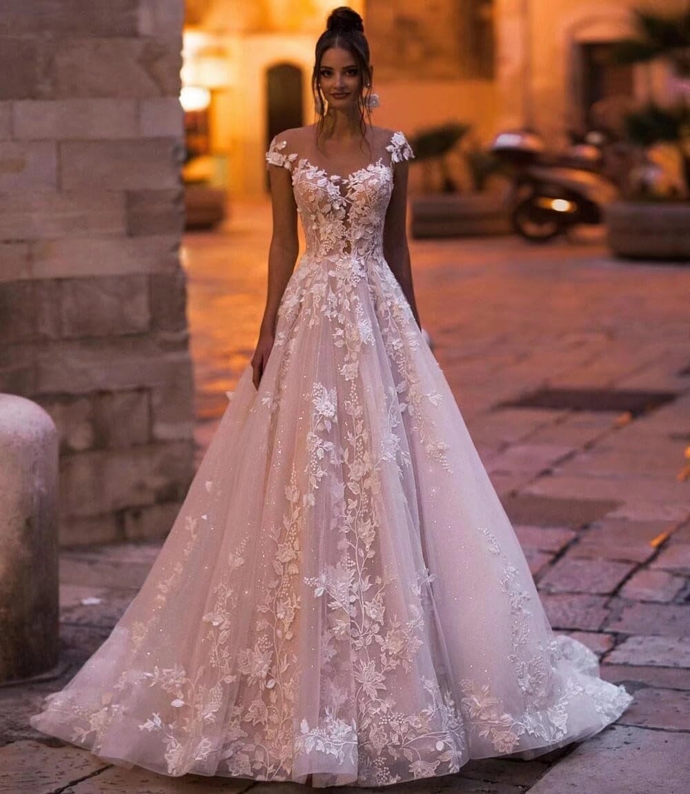 Boho Off Shoulder Tulle Wedding Dresses for Bride Lace Applique Long Train Bridal Gowns