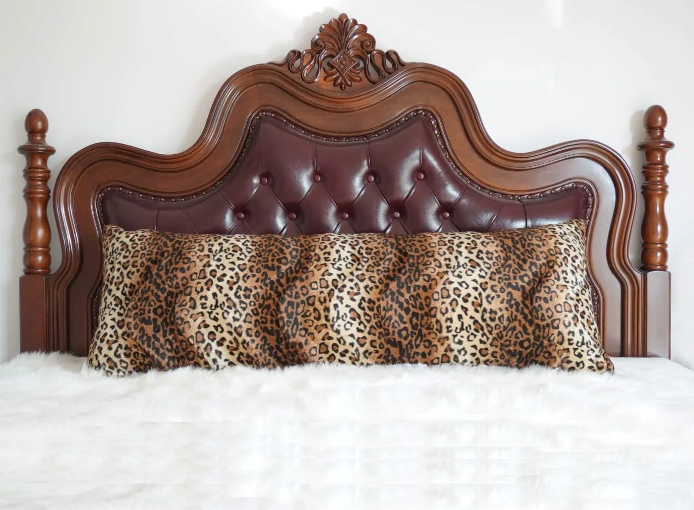 CARRIE HOME Cheetah Body Pillow Cover 20x54 Soft Plush Leopard Print Faux Fur Decorative Body Pillow Pillowcase for Home Couch Sofa (1 Pack, 20x54 inch)