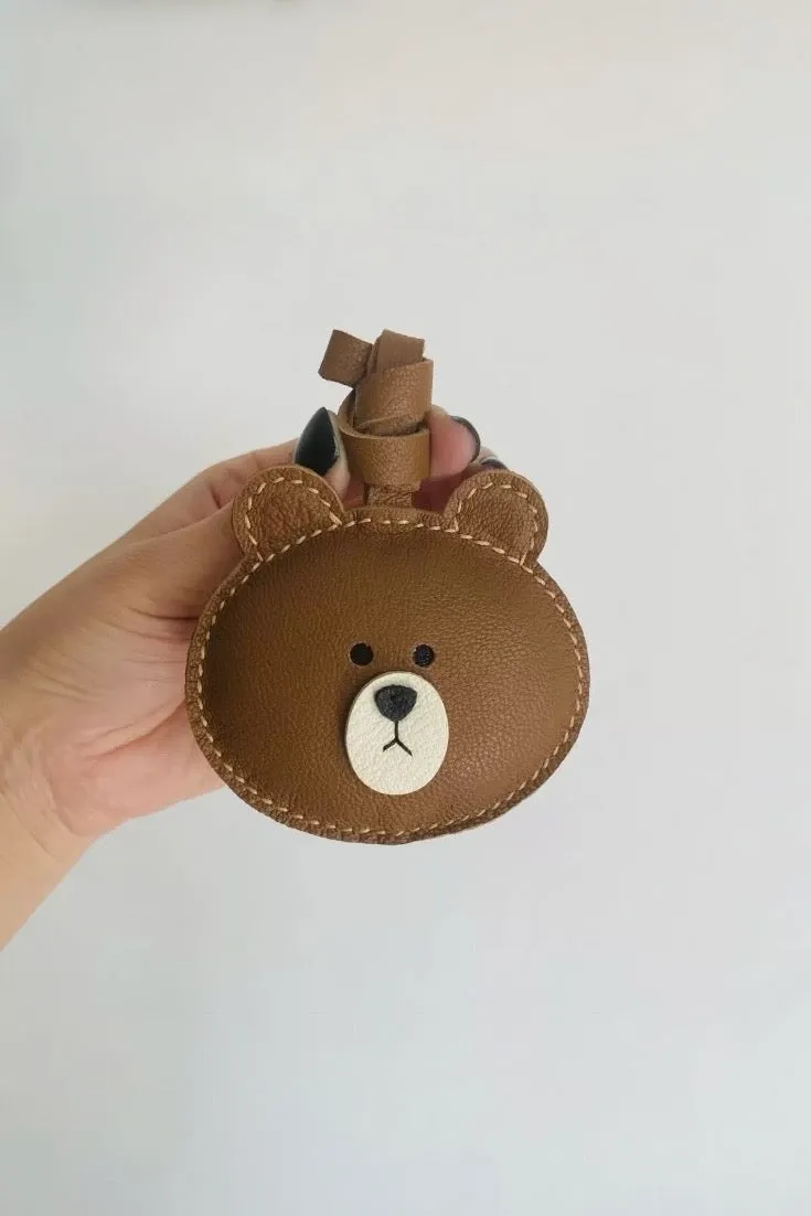 CUDDLY BEAR LEATHER CHARM