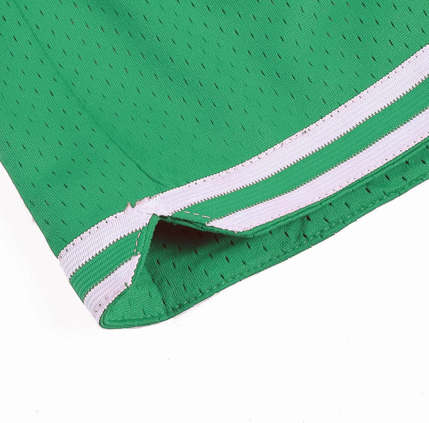 DEHANER Men's Basketball Shorts with Zip Pockets for Workout Gym Sports, Featuring Breathable Mesh Fabric