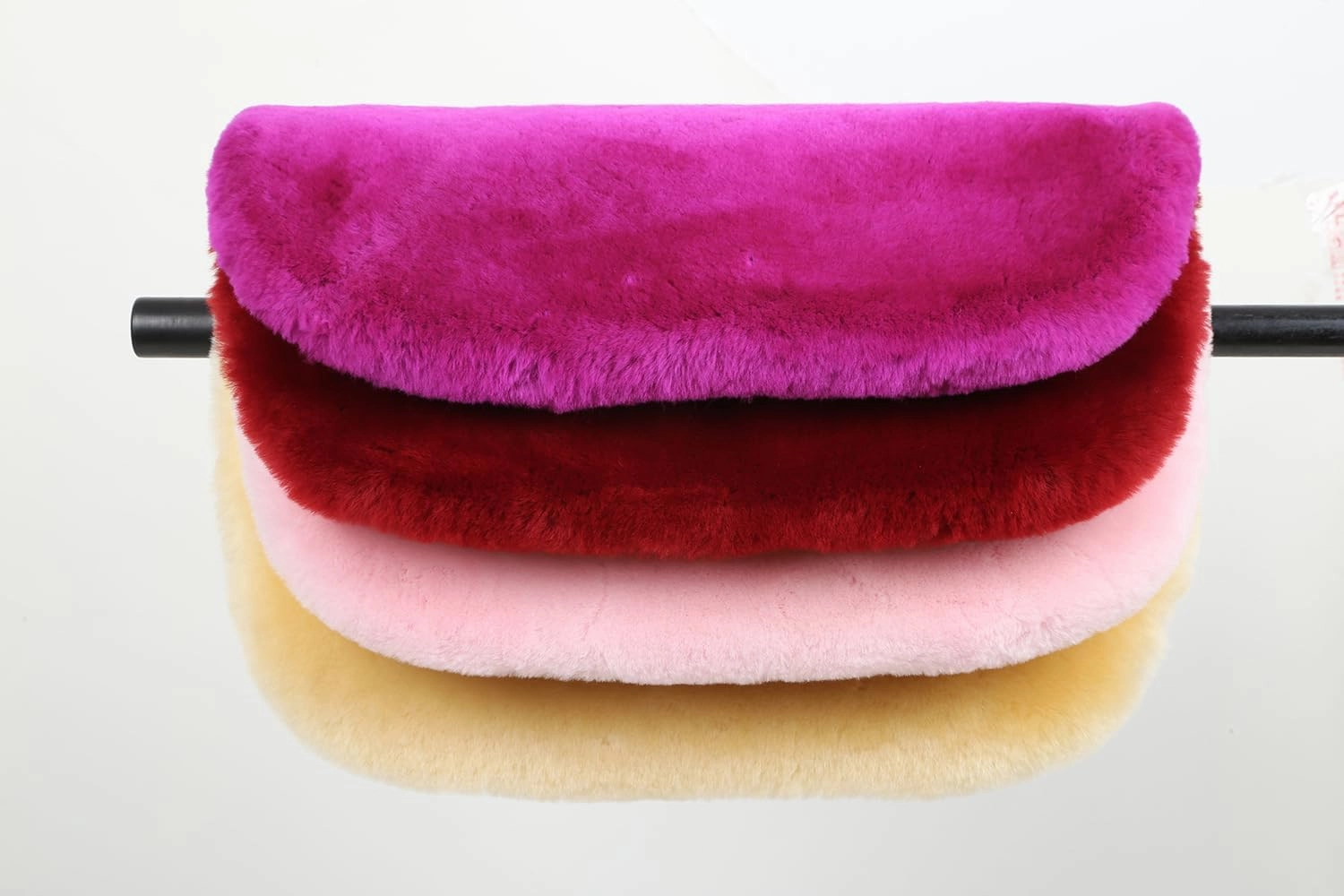 Genuine Sheepskin Car Seat Cushion Natural Fur Wool Seat Cover for Cars Trucks SUV Soft Comfort Office Chair Protector Pad Car Accessories Universal Fit