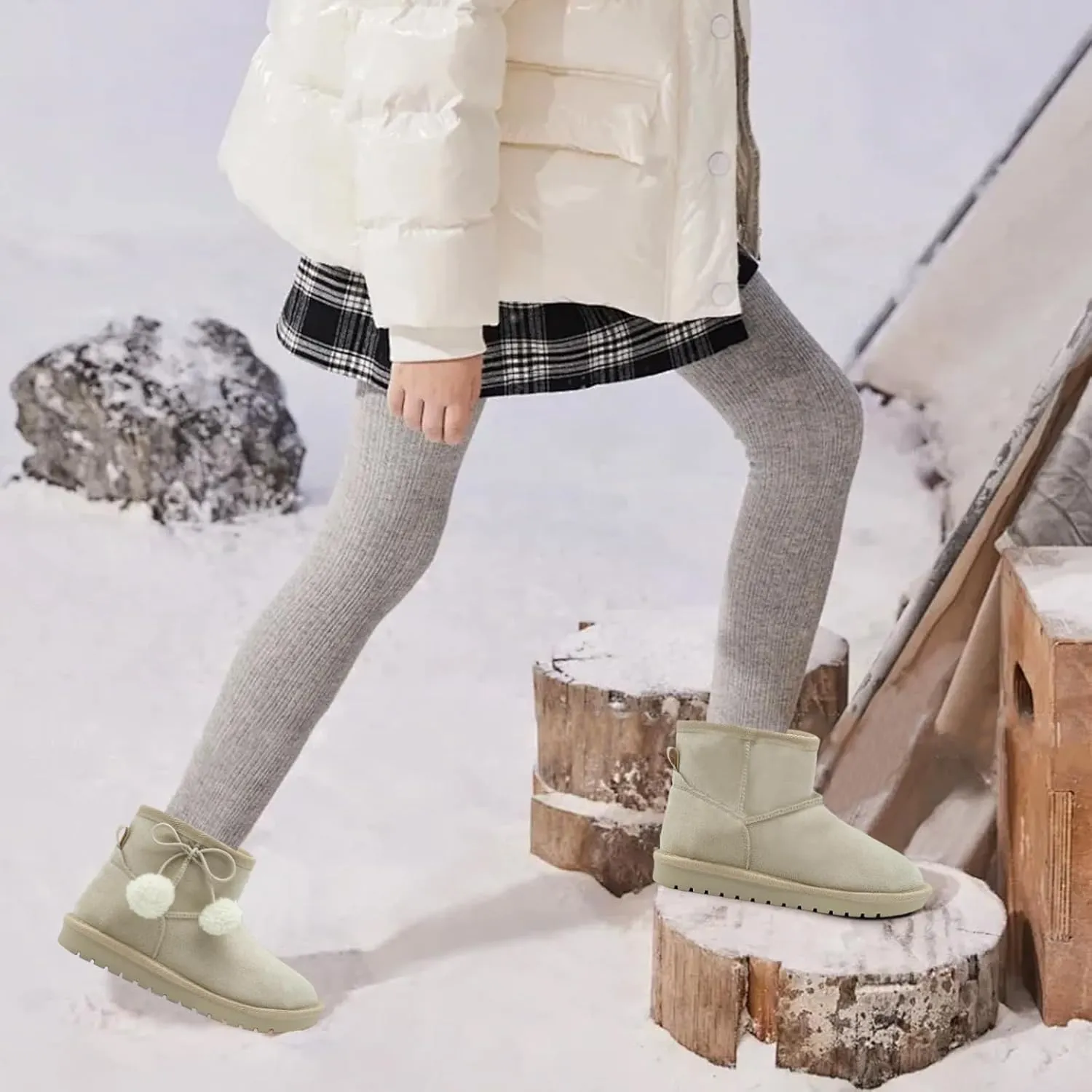 Girls Boots Kids Winter Snow Boots Faux Fur Lined Short Boots Fuzzy Warm Ankle Shoes for Little Big Kids Girls