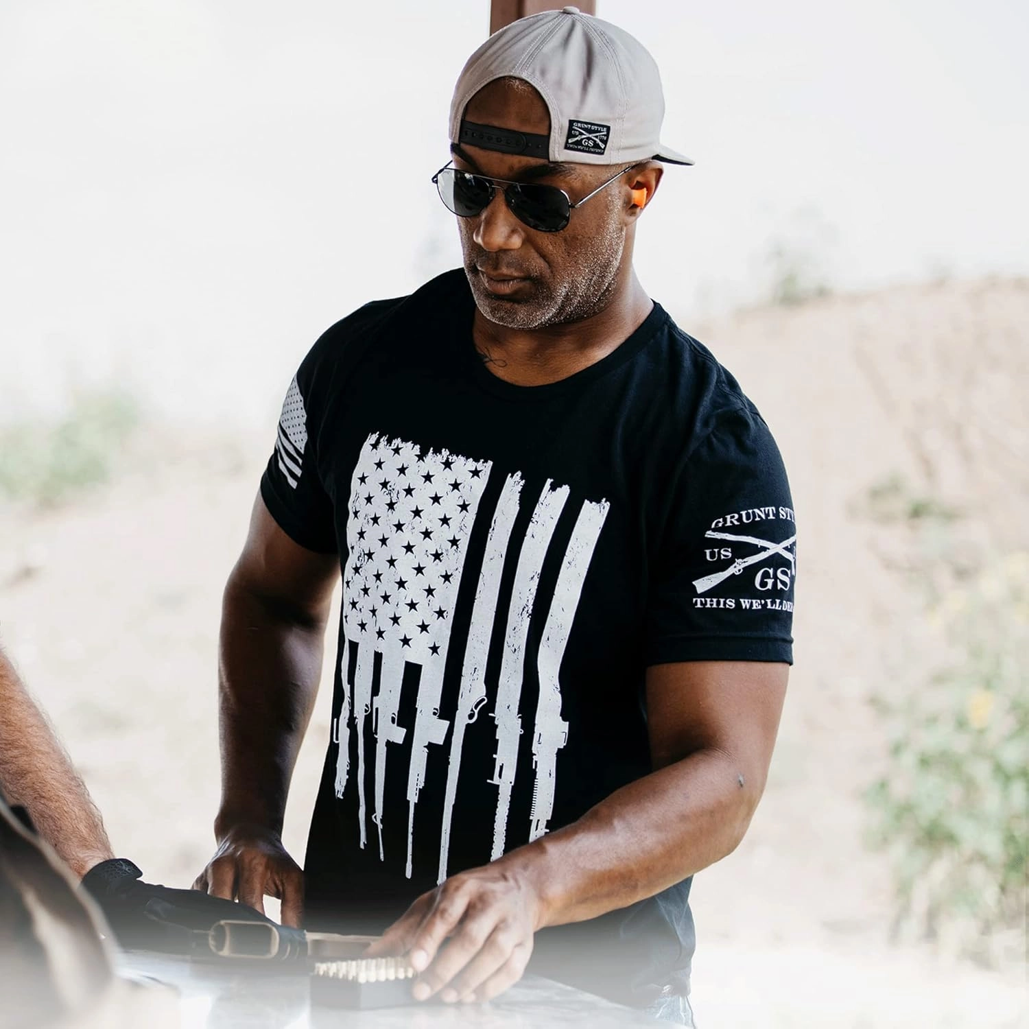Grunt Style Rifle Flag Men's T-Shirt