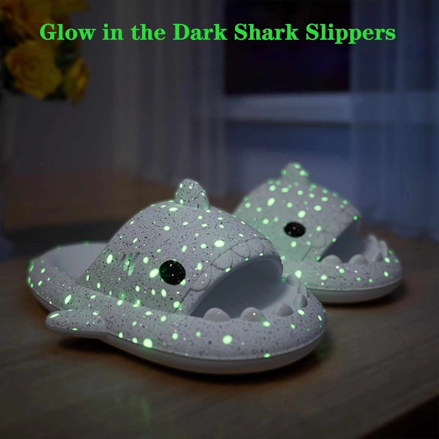 Jfxgjuv Sharklas Polares Sharky Chanclas Originales Angler Fish Slides Glow in The Dark Cloud Shark Slides Thick Sole Non Slip Open Toe Shark Slippers for Women Men