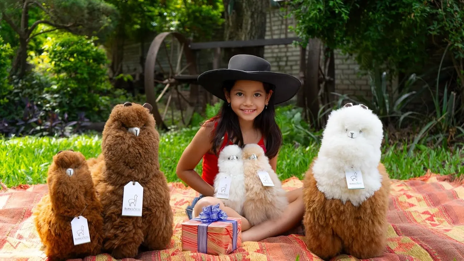 Llama Stuffed Animal – 9 inch. Cute, Soft and Cuddly Alpaca Plush Toy Handcrafted on Real Alpaka Natural Fur (9 inches, Brown & White)