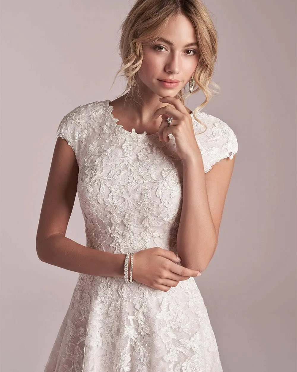 Miao Duo Women's Elegant Lace Beach Wedding Dresses for Bride 2025 with Sleeves Wedding Bridal Gowns YZTS014