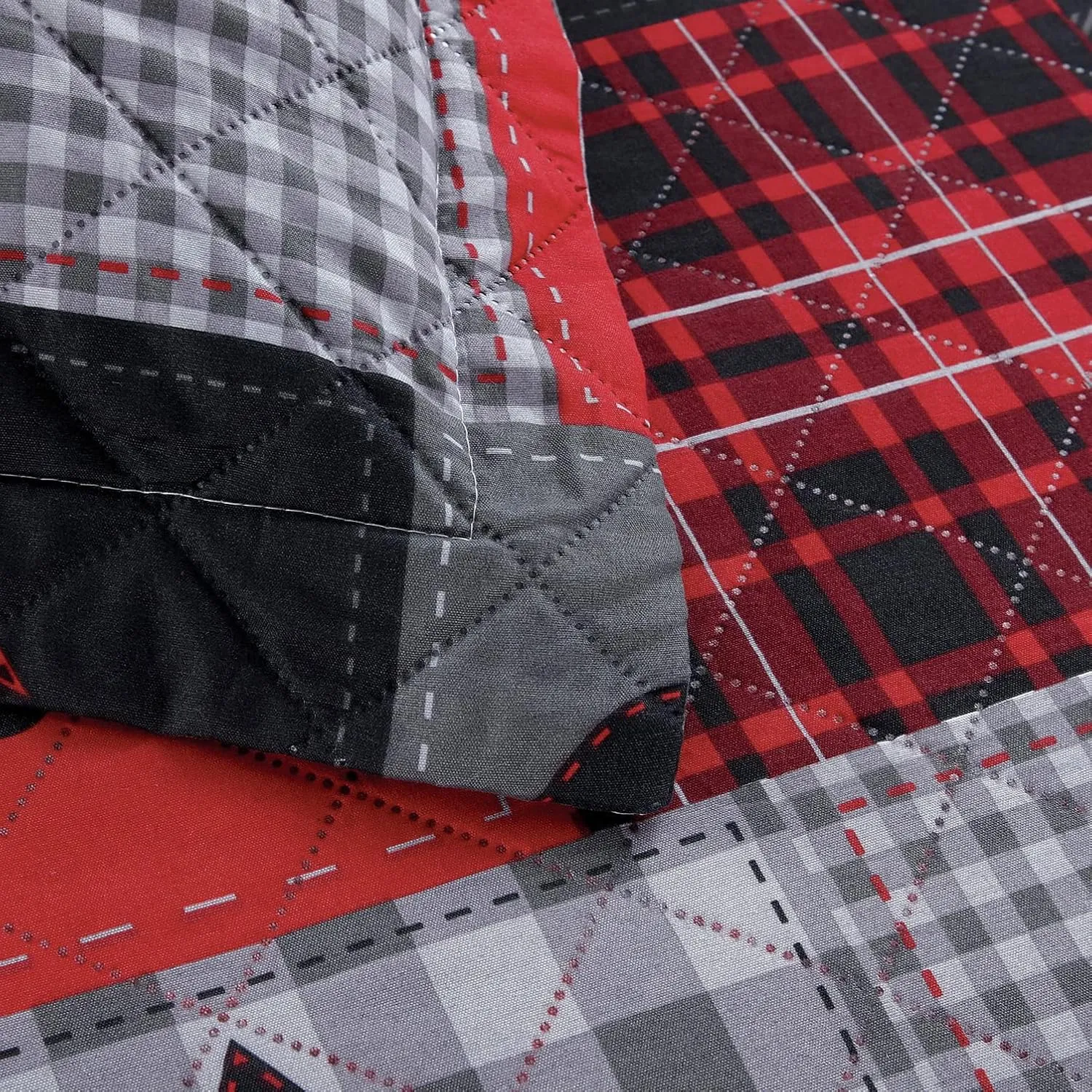 MINCHI Lodge Quilt Full/Queen Size Lightweight Rustic Cabin Bedding Red Black Buffalo Plaid Patchwork Bedspread Coverlet with Pillowshams (Red Black, Full/Queen)