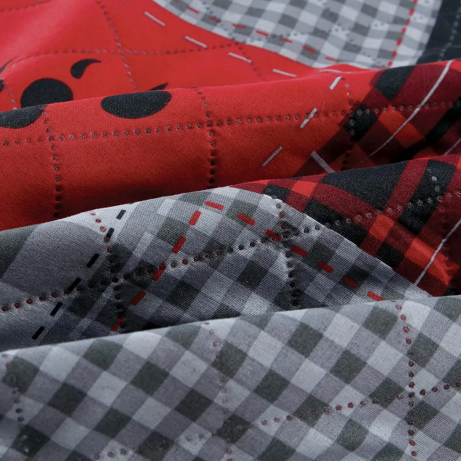 MINCHI Lodge Quilt Full/Queen Size Lightweight Rustic Cabin Bedding Red Black Buffalo Plaid Patchwork Bedspread Coverlet with Pillowshams (Red Black, Full/Queen)