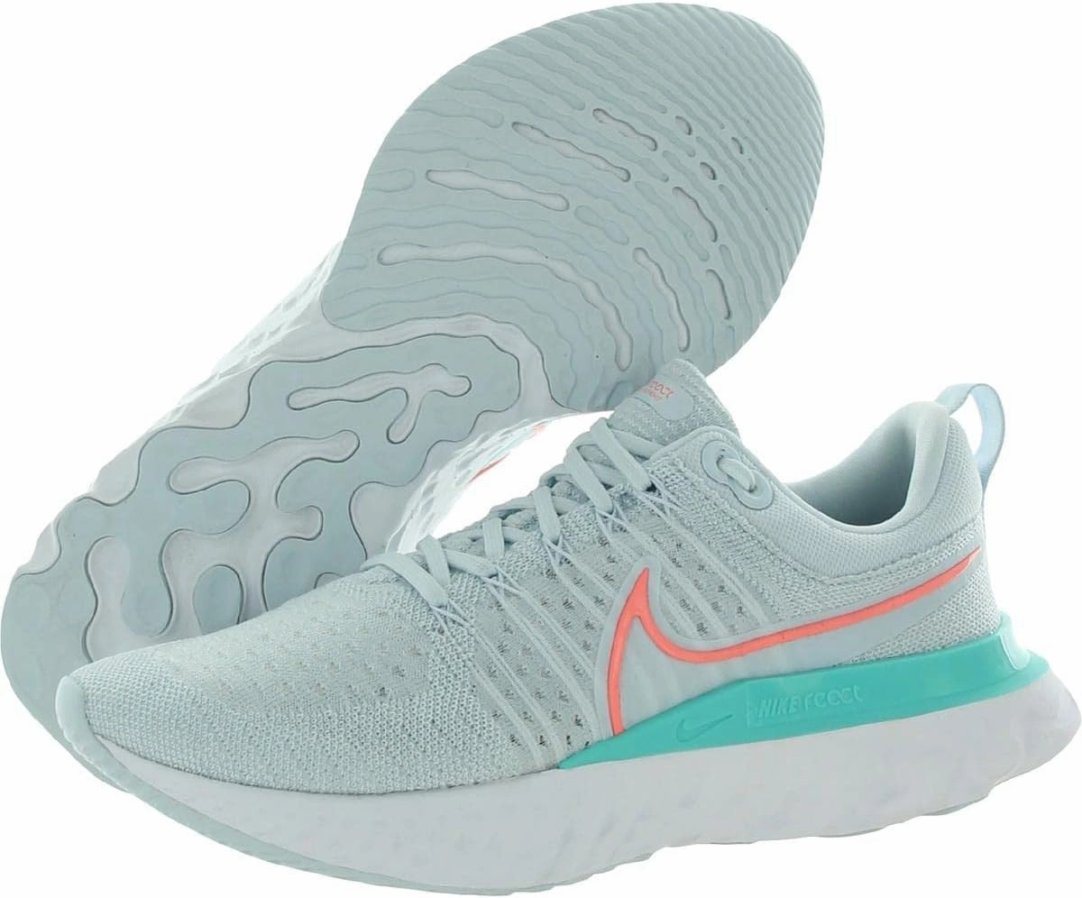 Nike Women's Modern