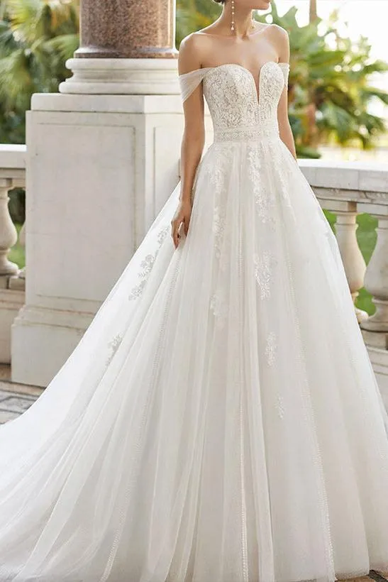 Off The Shoulder Ball Gown Wedding Dress With Short Sleeves Tulle Lace and Appliques