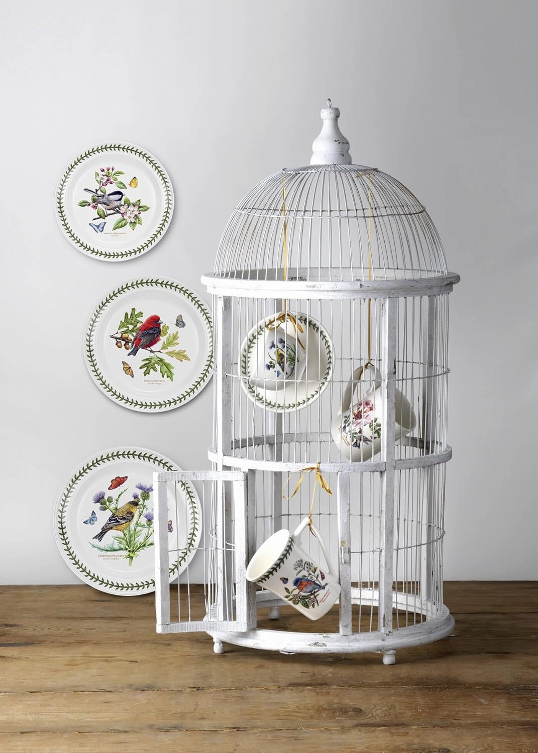 Portmeirion Botanic Garden Birds Oatmeal Bowl - Scarlet Tanager, 6.5" Earthenware Tableware - Dishwasher & Microwave Safe, Vintage-Inspired Made in the UK - Mix & Match Gift Collection