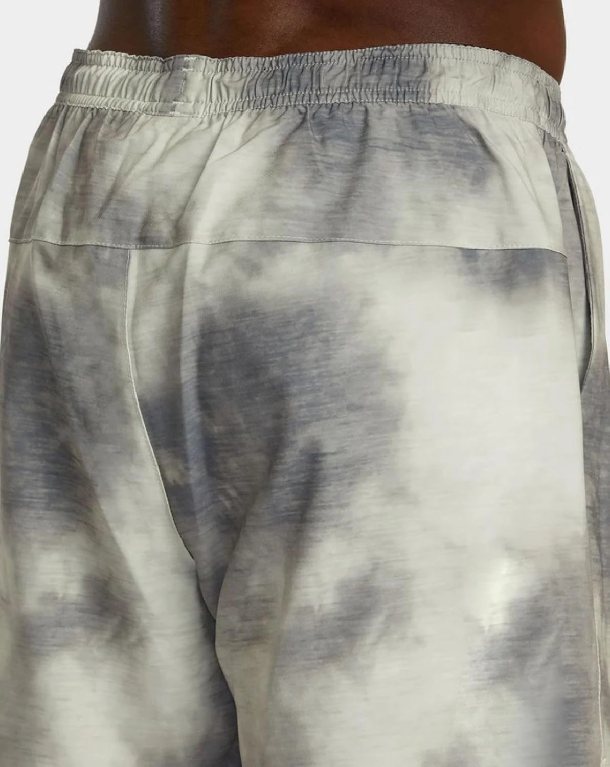 RVCA Sport Men's 17" Yogger Train 2 in 1 Workout Shorts with Compression Liner