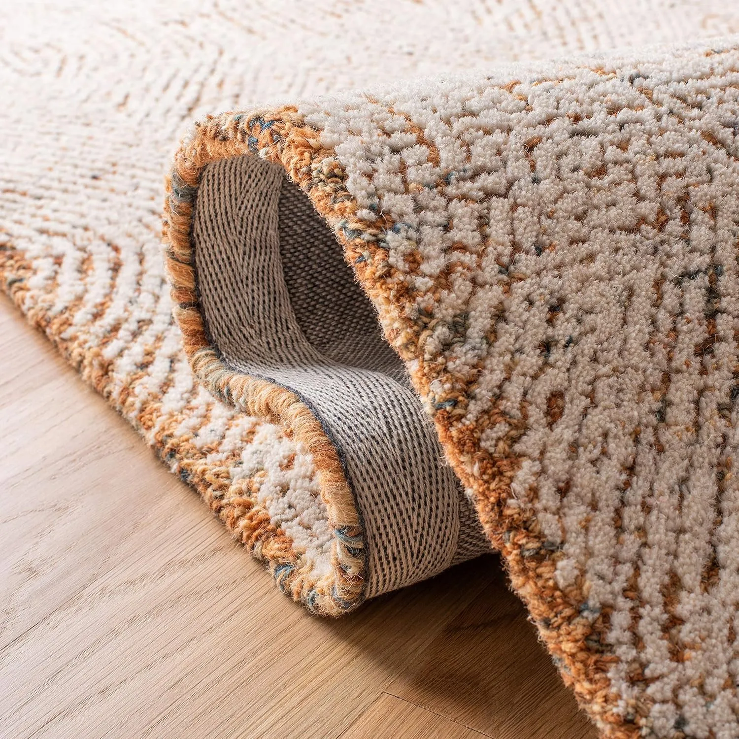SAFAVIEH Abstract Collection 6' Square Ivory / Rust ABT340P Handmade Premium Wool Area Rug