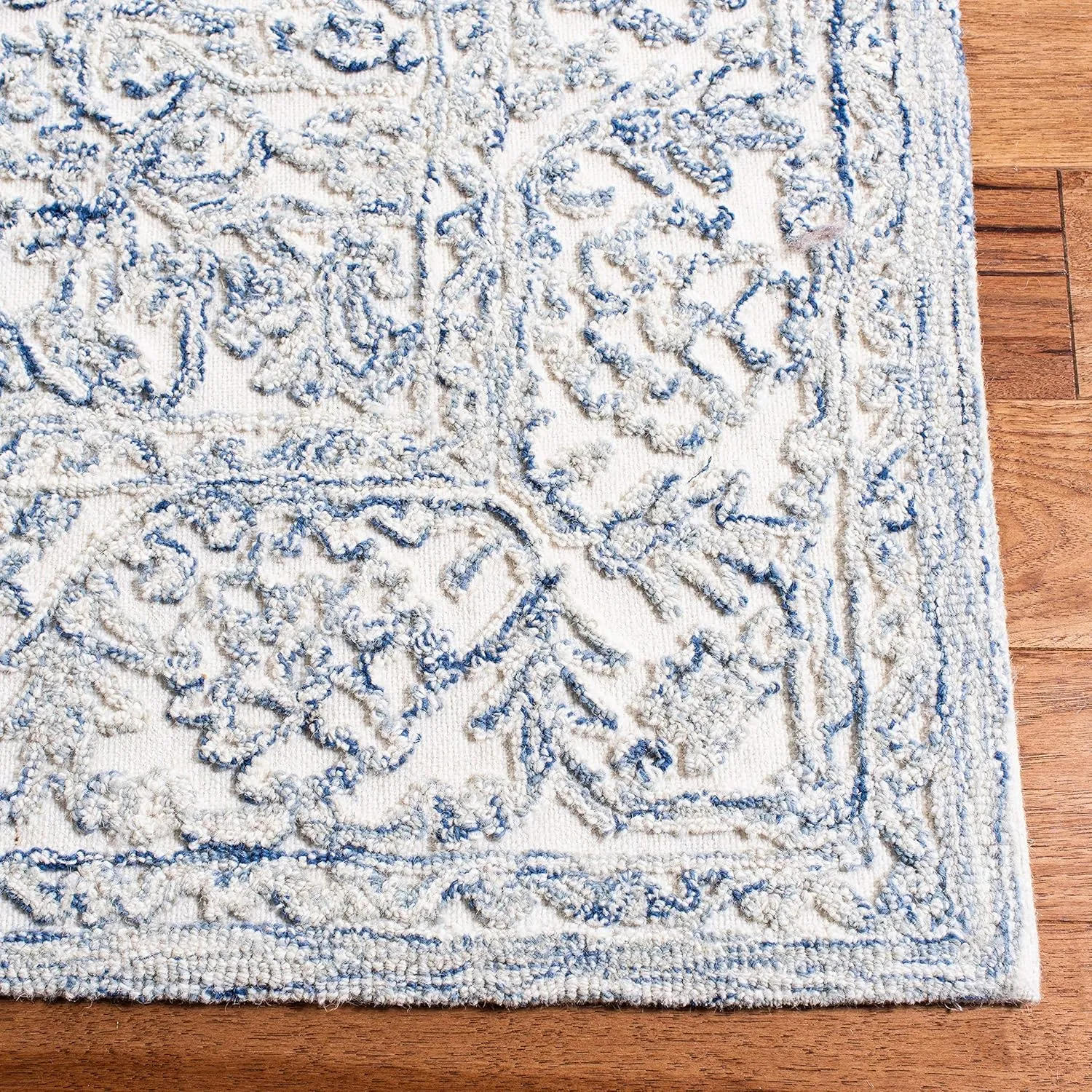 SAFAVIEH Area Rug 8x10 - Trace Collection - Large - Ivory & Blue, Handmade Wool, Ideal for Living Room, Bedroom, Office, Dining Space (TRC302M)