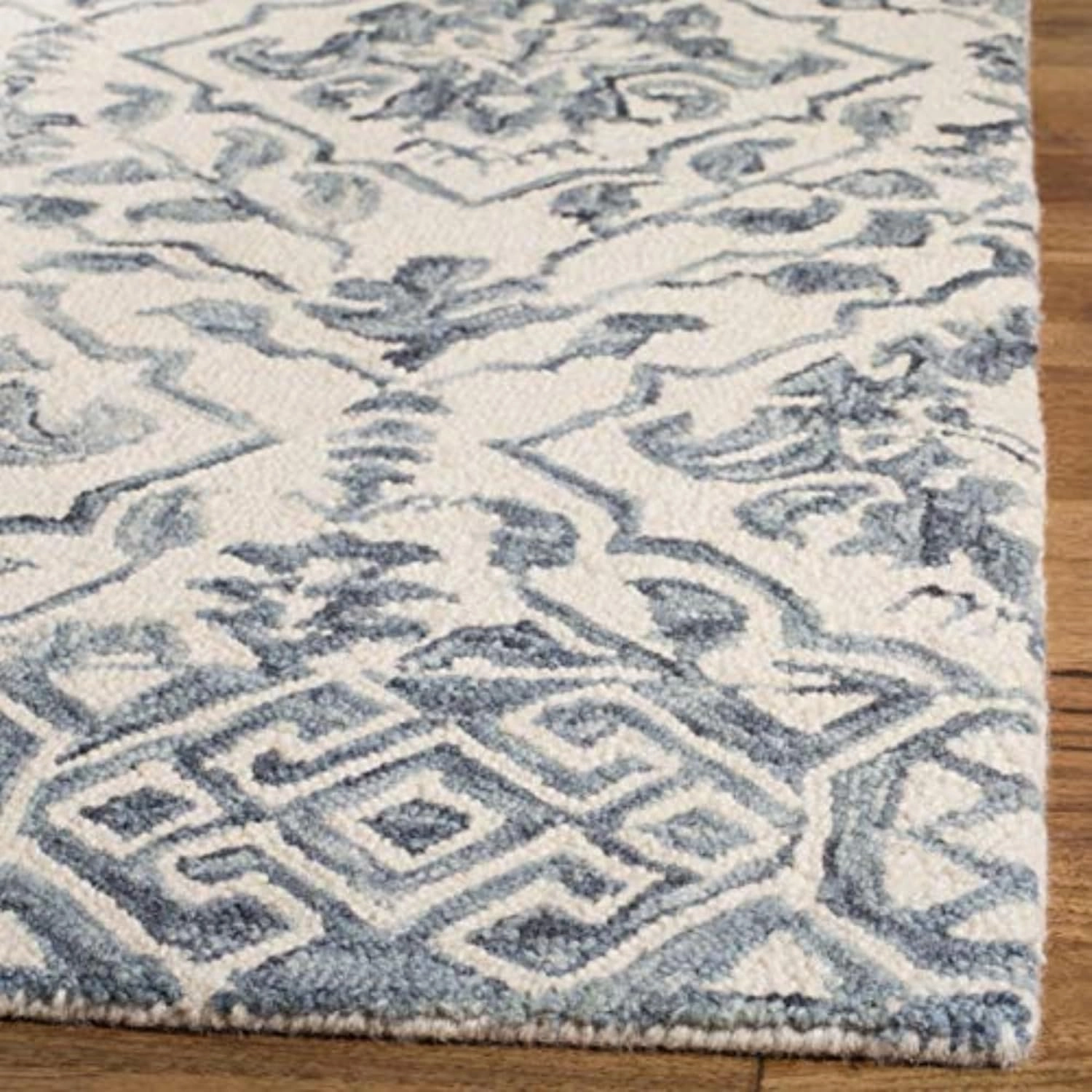 SAFAVIEH Dip Dye Collection 5' x 8' Blue/Ivory DDY901M Handmade Premium Wool Area Rug