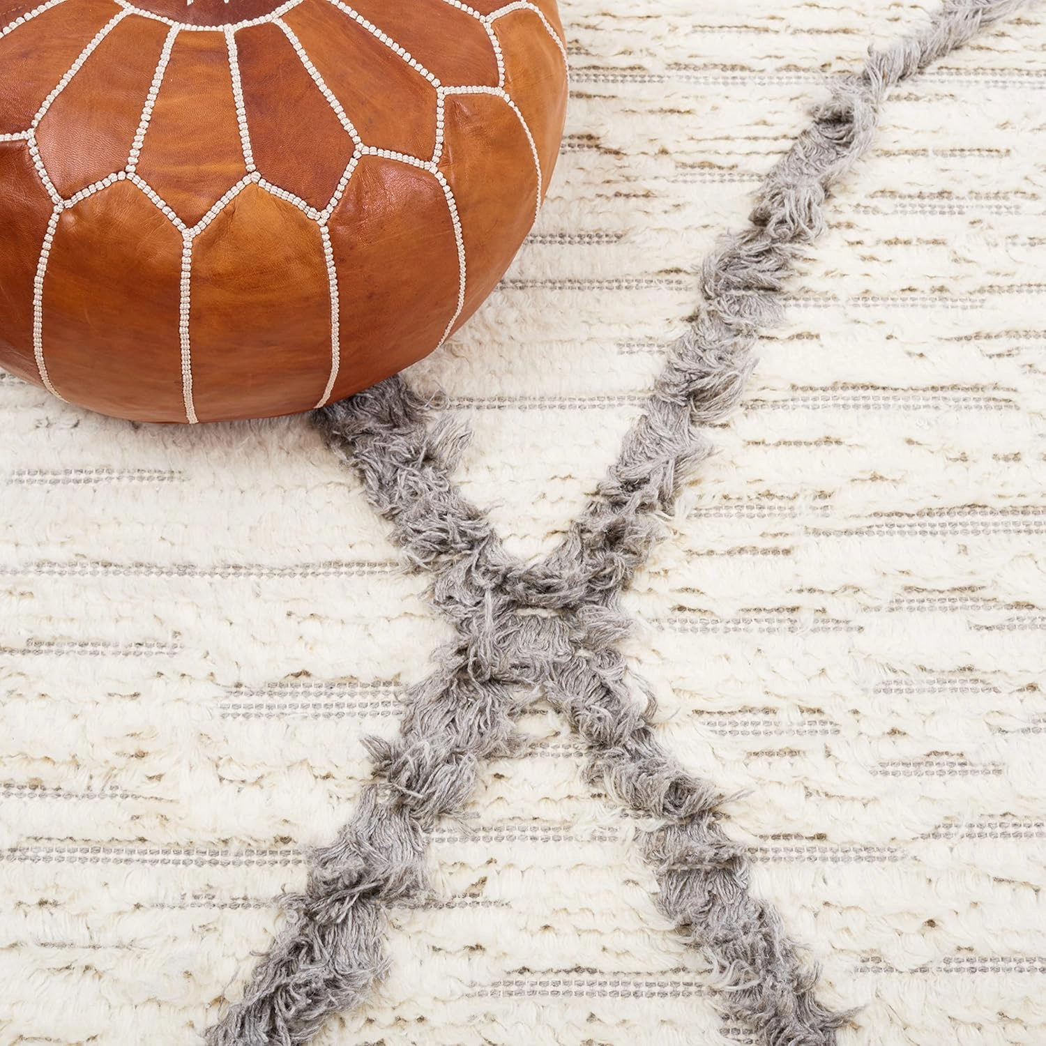 SAFAVIEH Kenya Collection Runner Rug - 2'3" x 8', Ivory & Grey, Handmade Moroccan Boho Tribal Tassel Wool, Ideal for High Traffic Areas in Living Room, Bedroom (KNY954A)