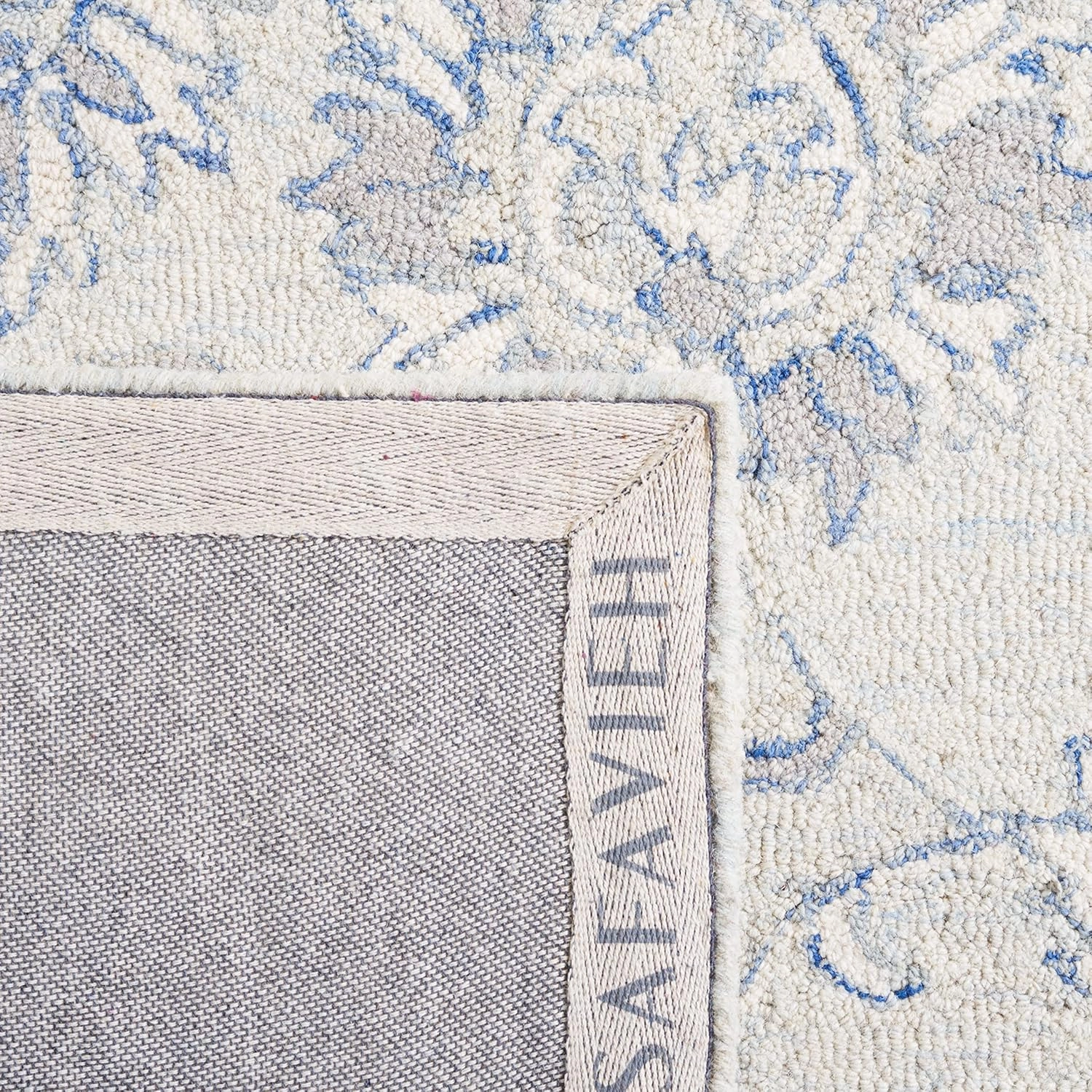 SAFAVIEH Micro-Loop Collection Area Rug - 9' x 12', Light Blue & Ivory, Handmade Wool, Ideal for High Traffic Areas in Living Room, Bedroom (MLP536L)
