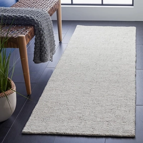 SAFAVIEH Micro-Loop Collection Runner Rug - 2'3" x 7', Light Grey & Ivory, Handmade Wool, Ideal for High Traffic Areas in Living Room, Bedroom (MLP537F)