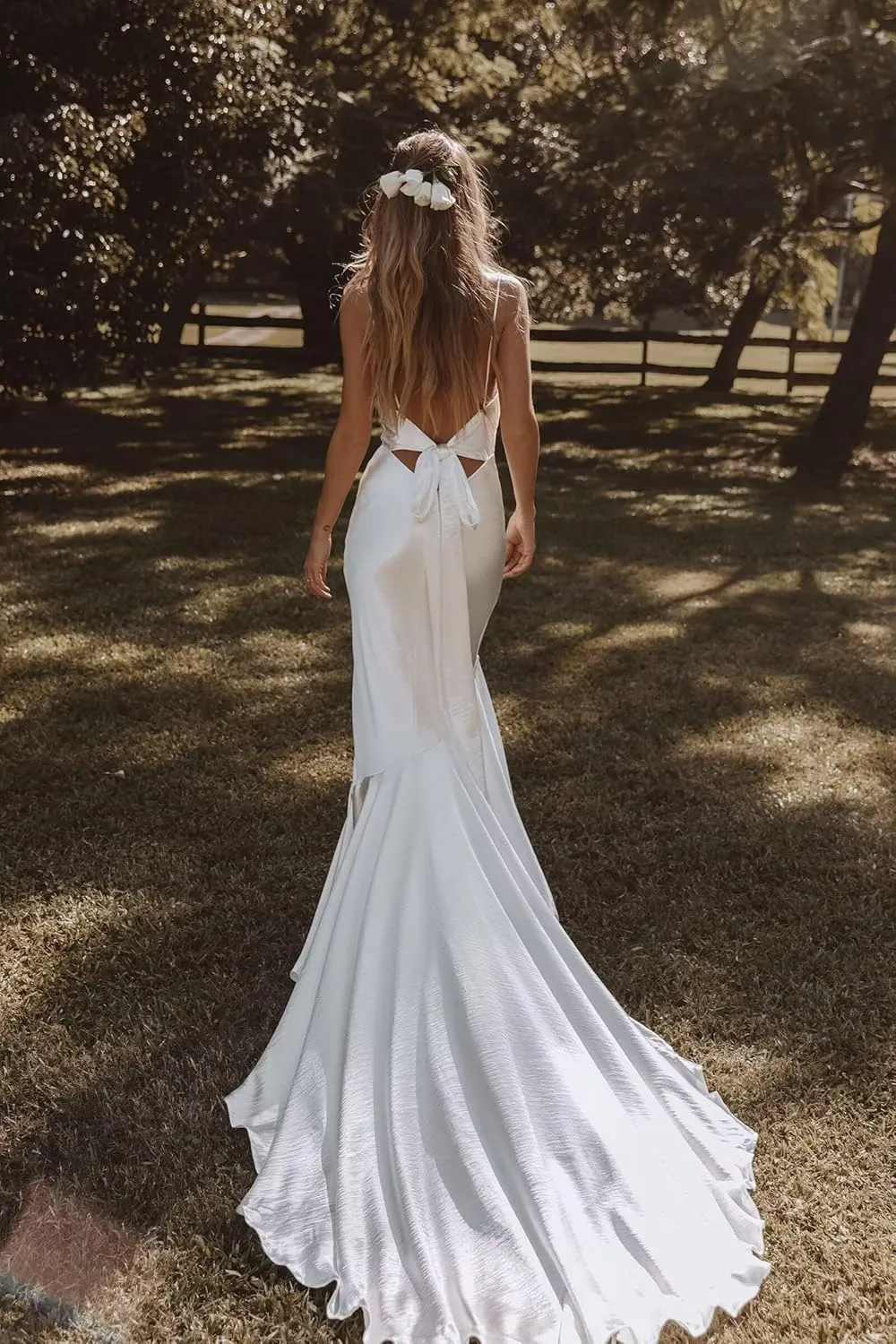 Simple Wedding Dresses for Bride Sexy Mermaid Lace Long Sleeve Bridal Dress for Bride with Train