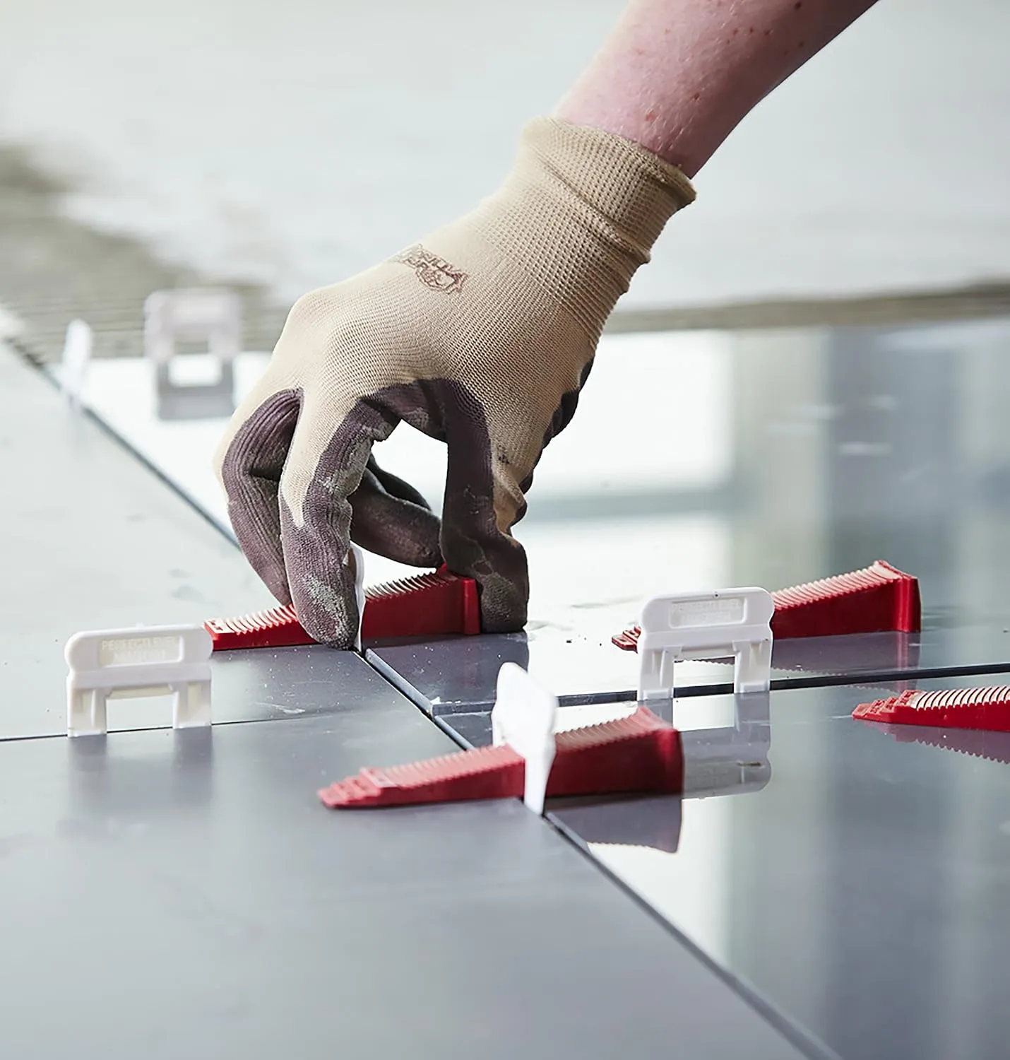 T-Lock PERFECT LEVEL MASTER Professional Anti lippage Tile Leveling System - Spacers Only - Red Wedges Not Included and Sold Separately (100, 2mm)