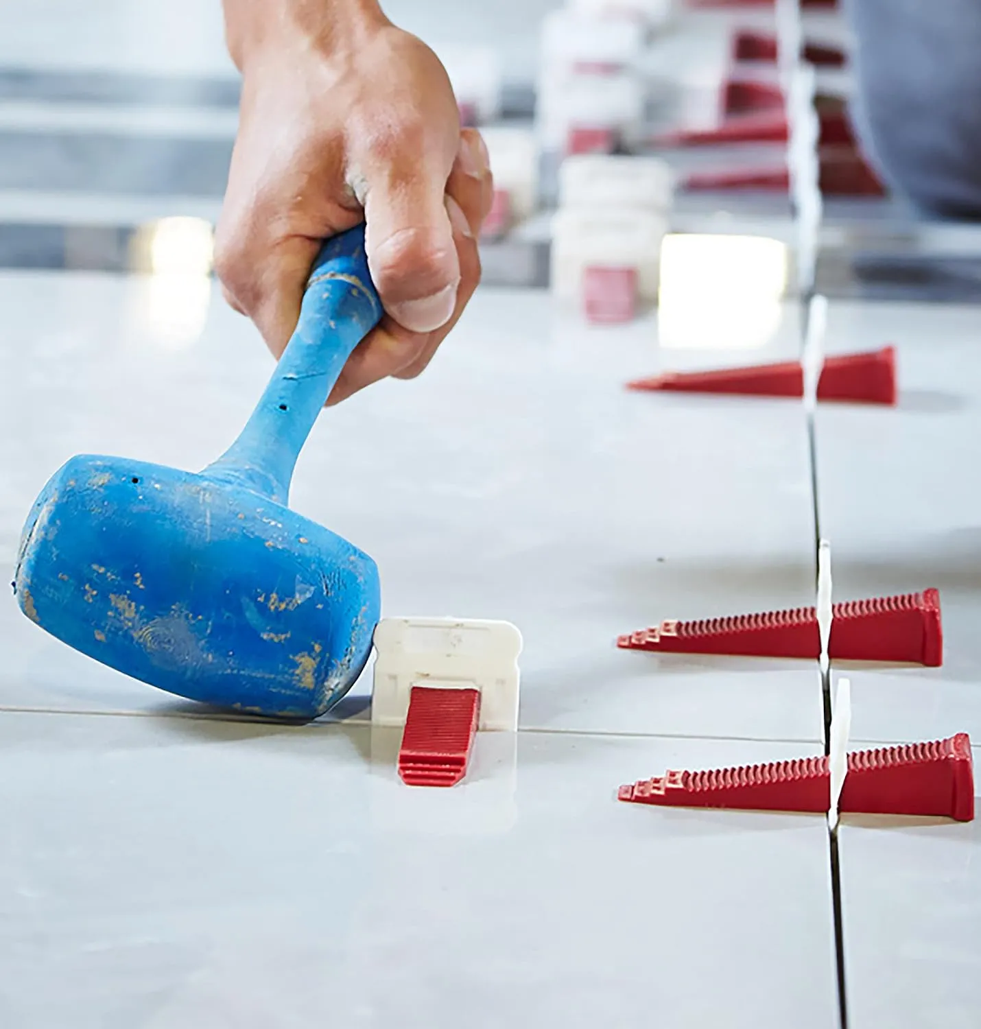 T-Lock PERFECT LEVEL MASTER Professional Anti lippage Tile Leveling System - Spacers Only - Red Wedges Not Included and Sold Separately (100, 2mm)
