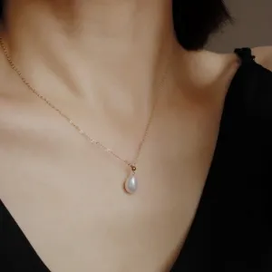 Teardrop Pearl Necklace