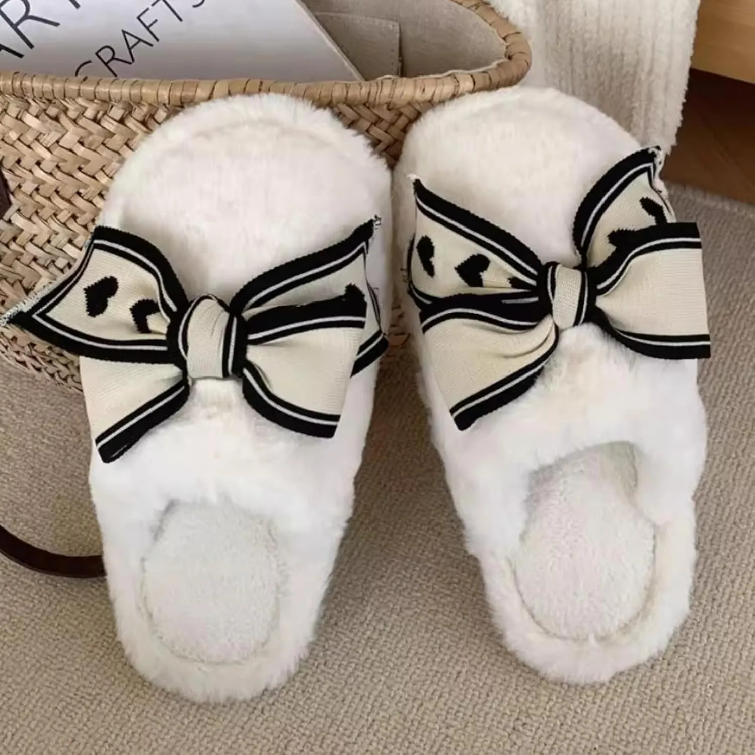 Women's Cute Bowknot Fuzzy Plush Slippers for Winter Indoor Slip-Ons