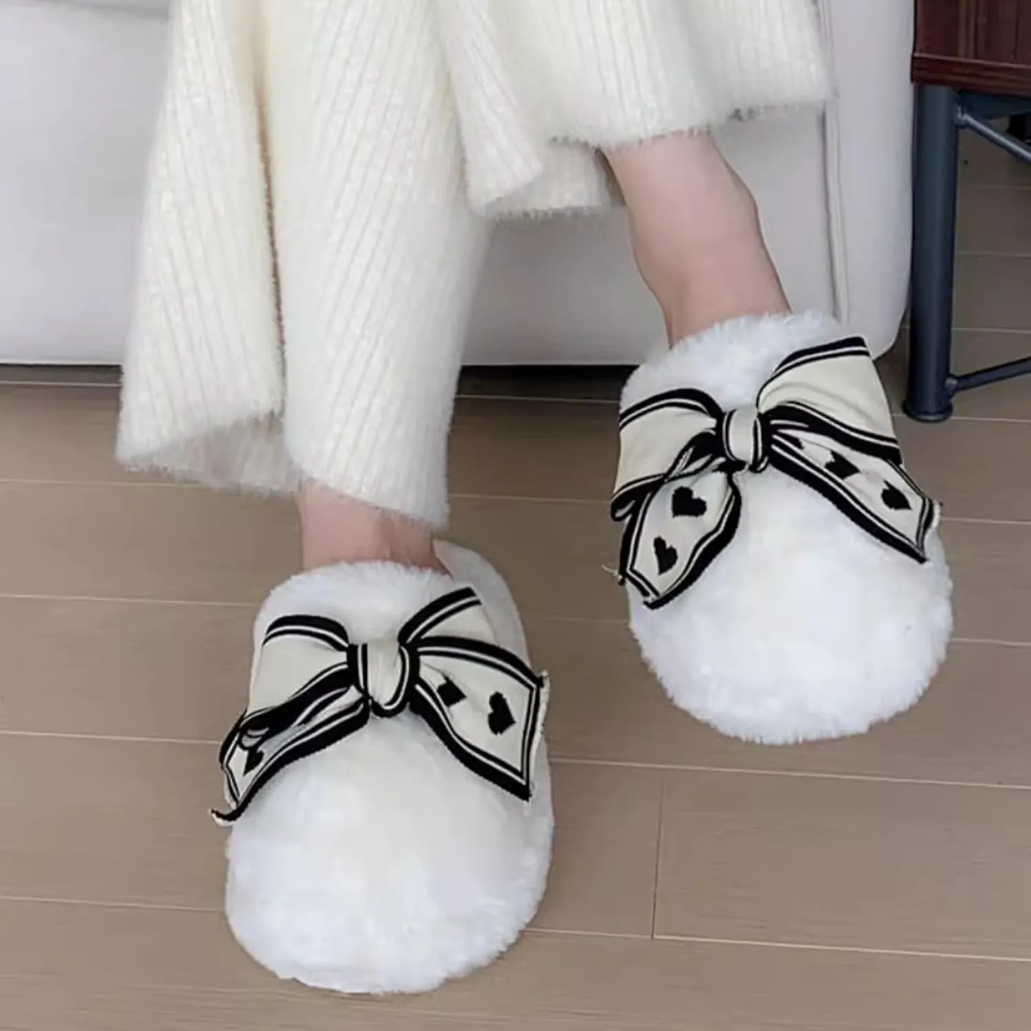 Women's Cute Bowknot Fuzzy Plush Slippers for Winter Indoor Slip-Ons