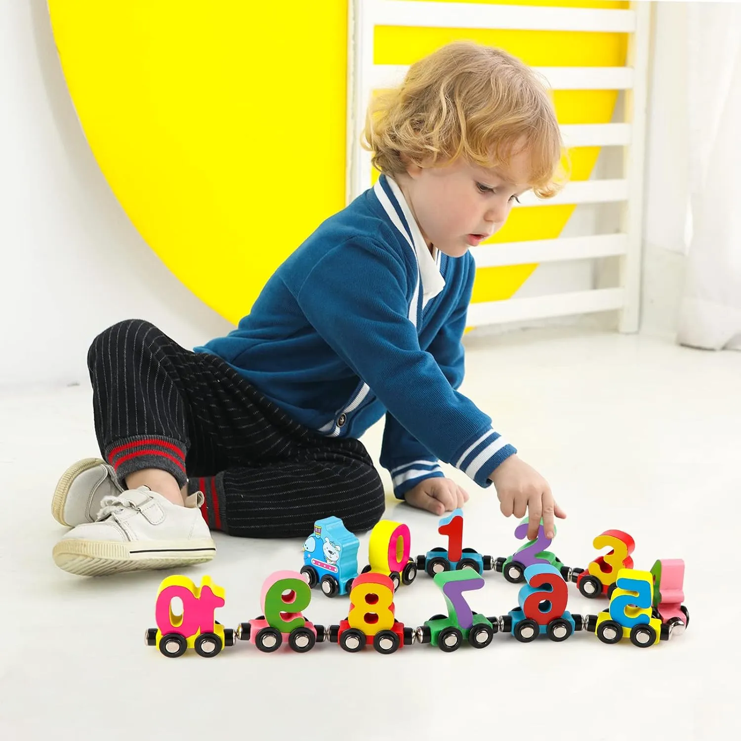 Wondertoys Wooden Magnetic Number Train Set - 12 PCS With 1 Engine Car for Toddlers Boys and Girls - Compatible With Major Brands Tracks